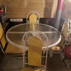 Woodard Wrought Iron 5 Piece Patio Set