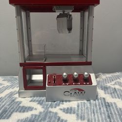 Toy Claw Machine