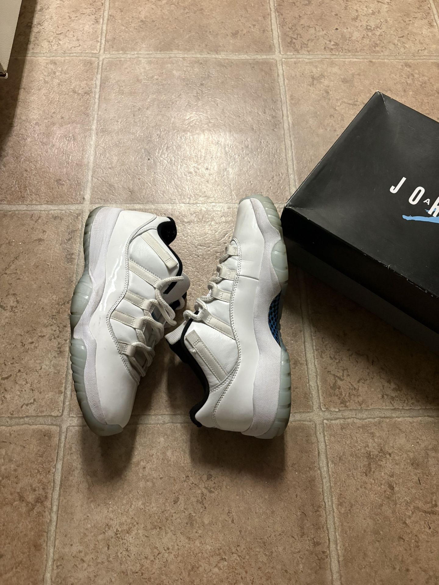 Jordan 11 Low