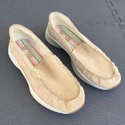 Report Beige Suede Canvas Slip On Shoe Approx Size 8 to 8.5