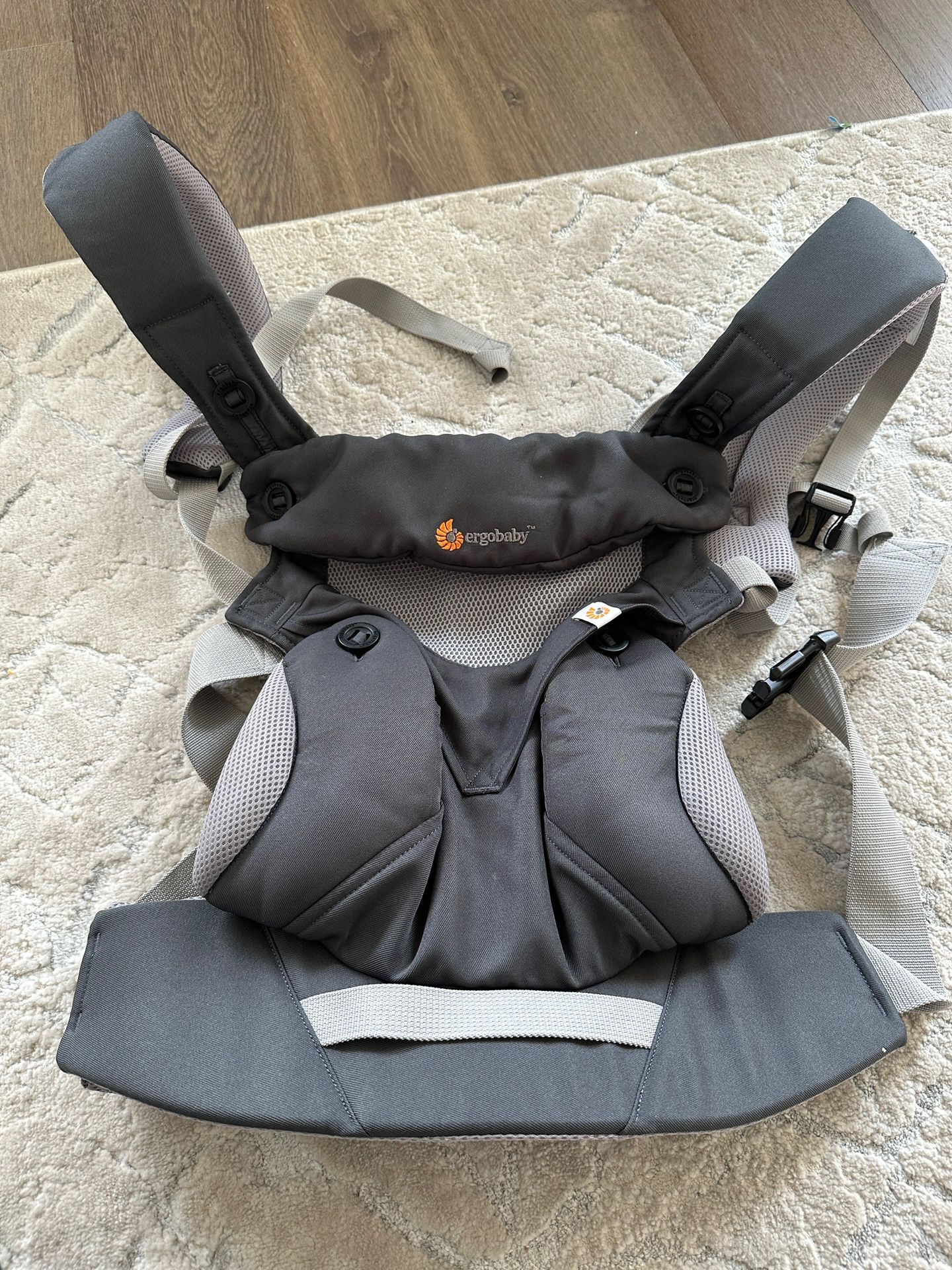 Ergobaby 360 Cool Air Baby Carrier
