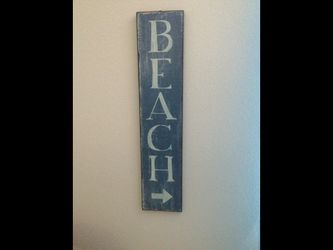 Beach Wood Wall Sign - EXCELLENT CONDITION
