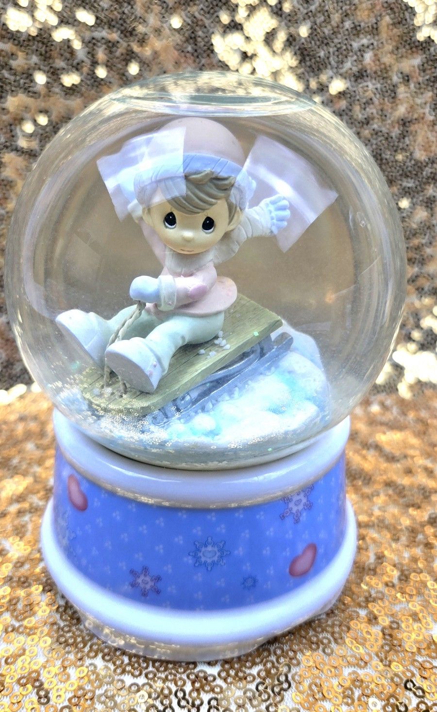 Precious Moments Enesco Winter Wonderland Musical Snow Globe 1997 Wind Up