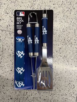 LA Dodgers MLB BBQ Tool Set