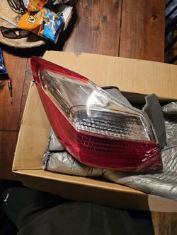 2016-2017 Honda Accord Taillight