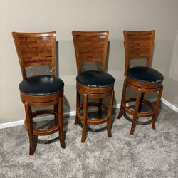 Set of 3 Swivel Bar Stools – Wood & Leather