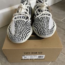 Yeezy Boost V2 350 Zebra 9.5