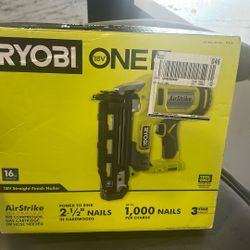 Nailer Ryobi