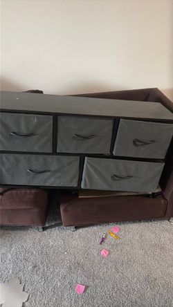 dresser