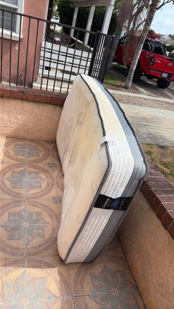 Twin XL mattress