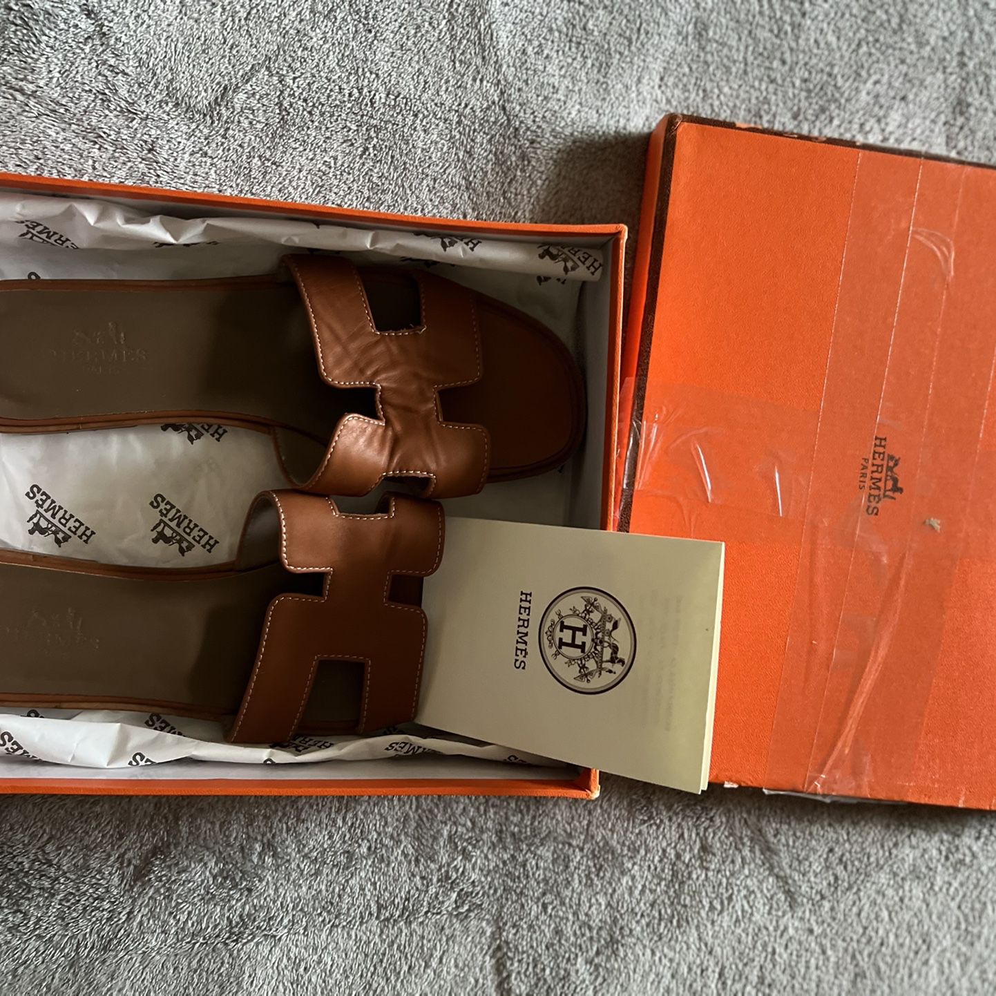 Hermes Sandals Size 40 for Sale in Fort Lauderdale, FL - OfferUp