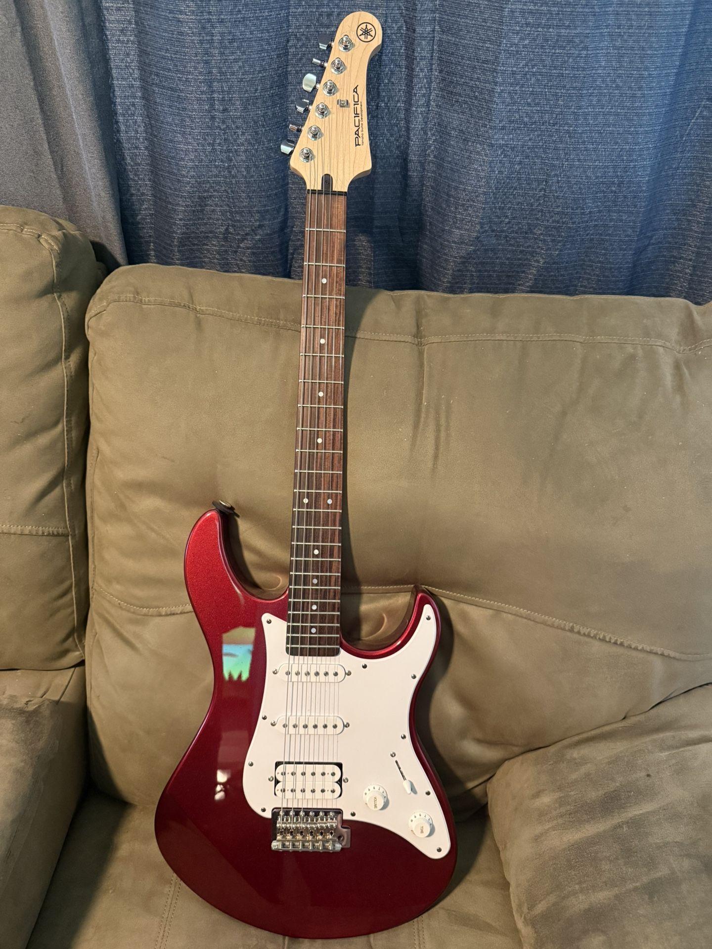 Yamaha Electric Guitar