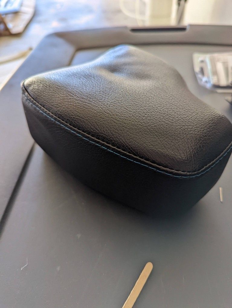 Authentic Carsmo Armrest