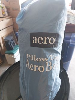 AeroBed InflatableMattress Full 25$