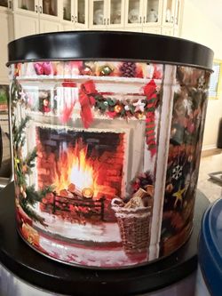 10 decorative tins and  lids.