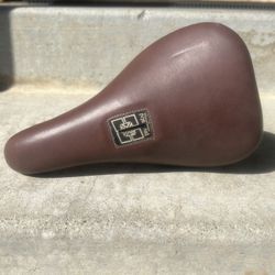Fit Bike Co Pivotal Seat