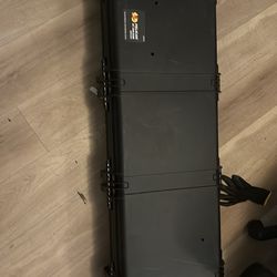 IM3300 Storm Long Case