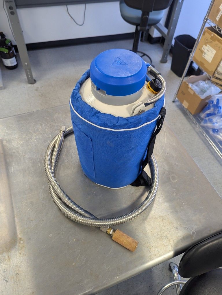 Liquid Nitrogen Hose W/ Diffuser And Dewar
