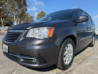 2015 Chrysler Town & Country
