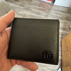 Gucci Men's Wallet For Sale $300