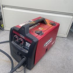 Lincoln Electric 125 Amp Weld-Pak 125 Flux-Core Wire Feed Welder, 115V (No Gas)