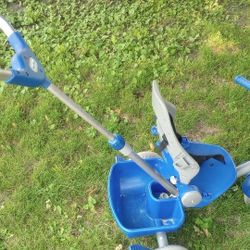 LITTLE TIKES TRICYCLE 