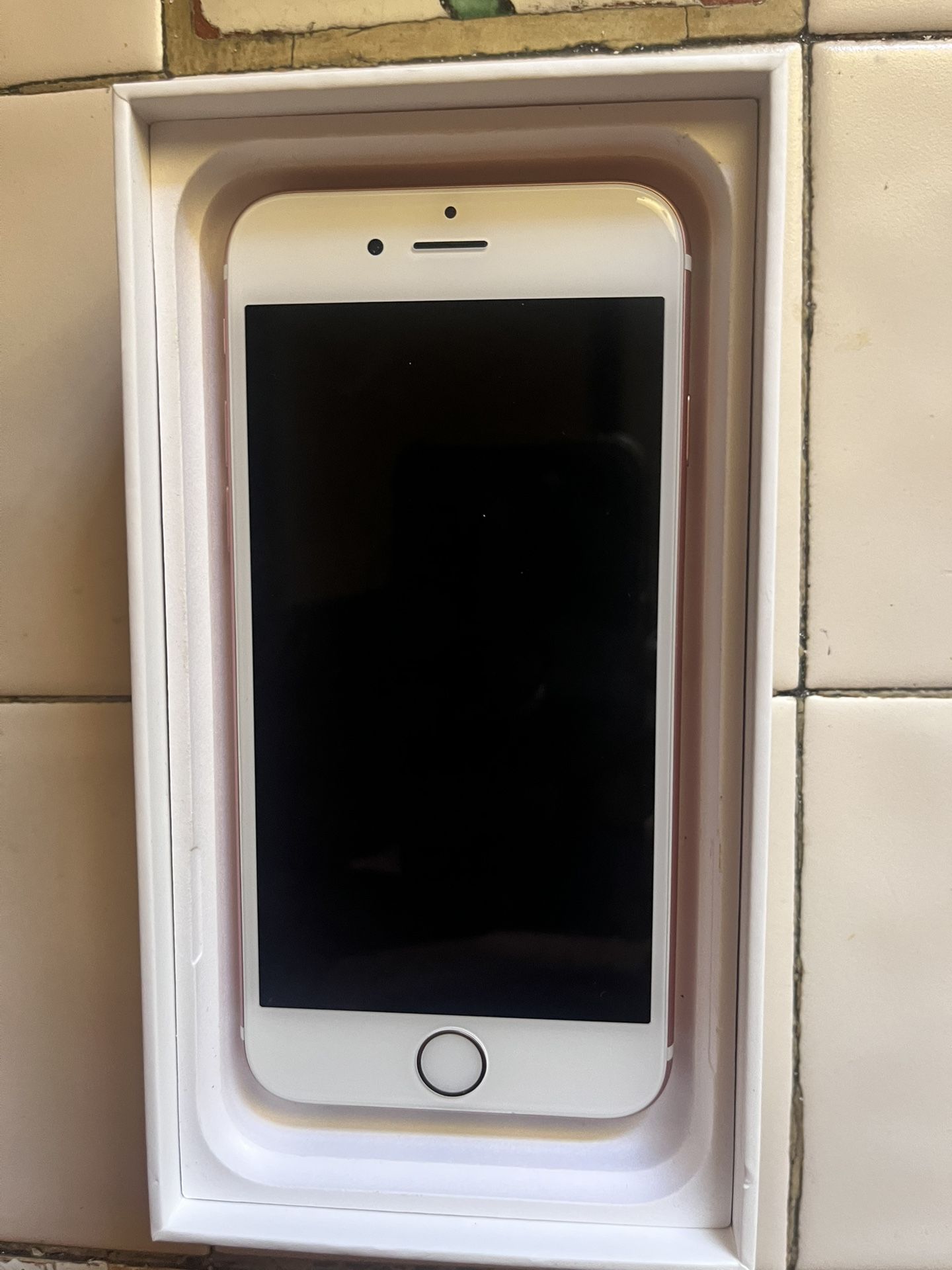 Locked 6S iPhone