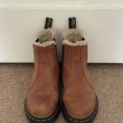 Dr. Martens Leonore Chelsea Boots – Women’s Size 6