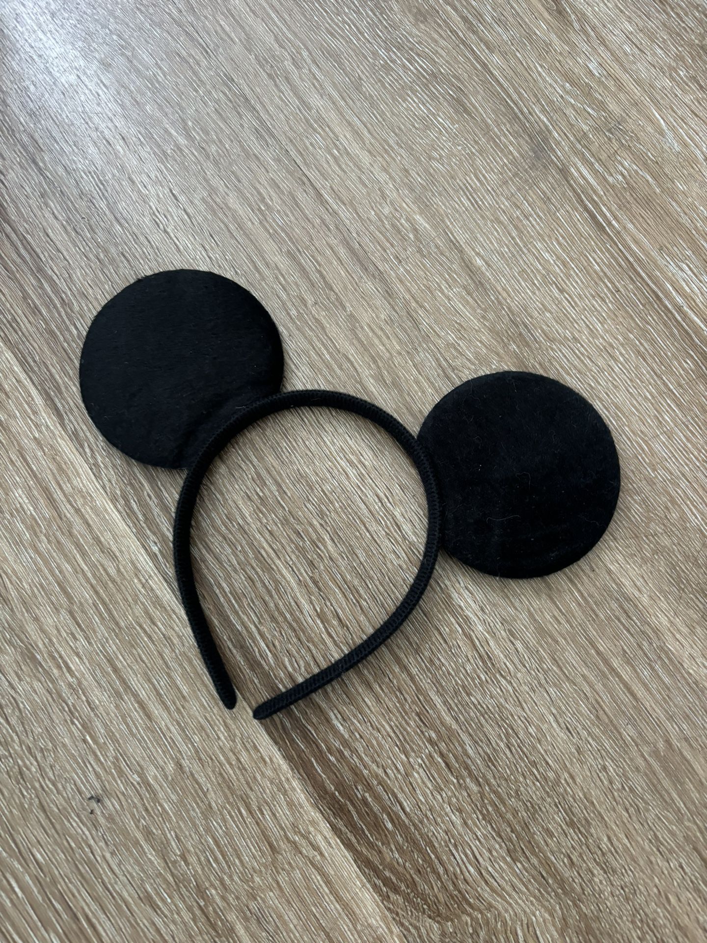 PLAIN MICKEY MOUSE EARS