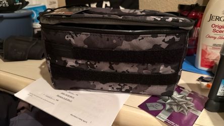 Cooler bag print