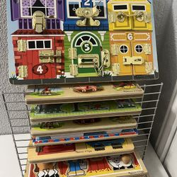 New Wire Puzzle Rack With Puzzles
