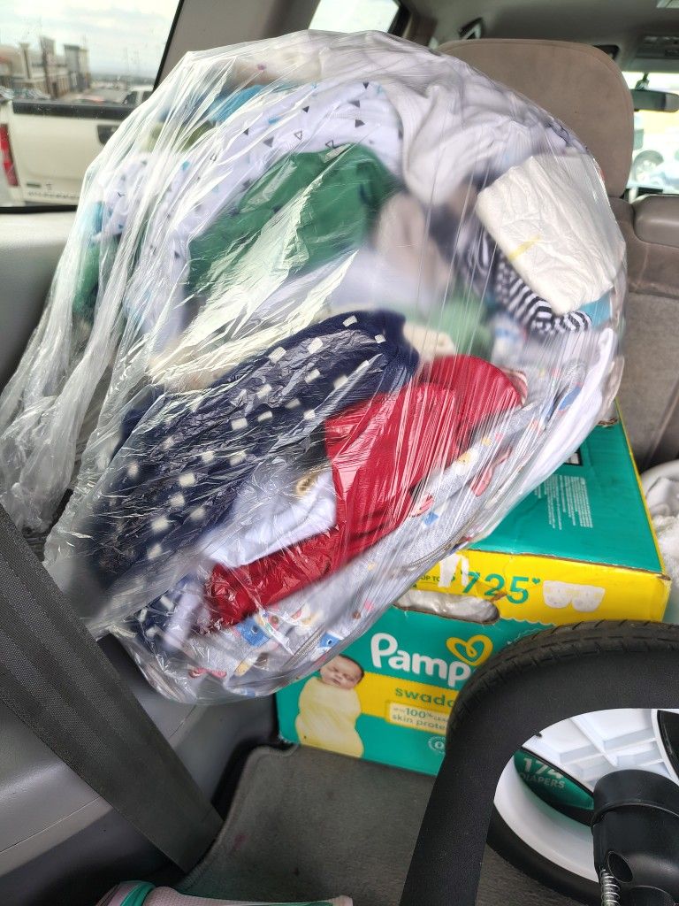 Newborn Boy Clothes And Newborn Diapers