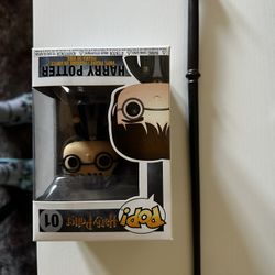 Harry Potter Wand and funko pop Universal Studios 