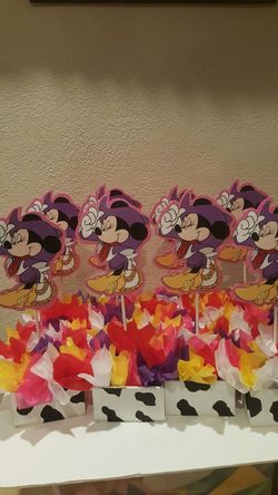 Centerpieces for any occasion and any theme