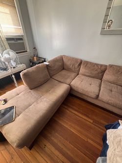 LIGHT BROWN SECTIONAL