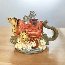 Vintage Ceramic Noah’s Ark Figurines Set Hand-Painted Multicolor