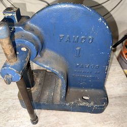 Vintage FAMCO No.1 Arbor Press – Heavy Duty Cast Iron