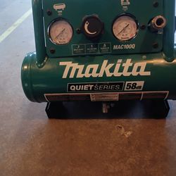 Makita Air Compressor 58db