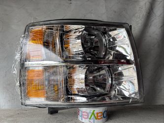 2007 -  2013 CHEVROLET CHEVY SILVERADO RIGH RH HEADLIGHT AFTERMARKET NEW #5982