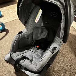 Evenflo Carseat With Bottom Booster 
