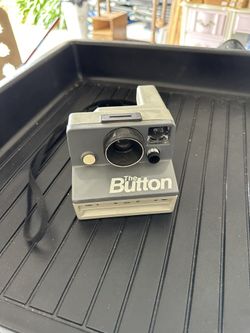 Vintage The BUTTON Camera - Polaroid Camera 