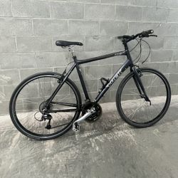 Trek 7.3 FX Hybrid Bike – 57 cm – 24 Speed – Rim Brakes