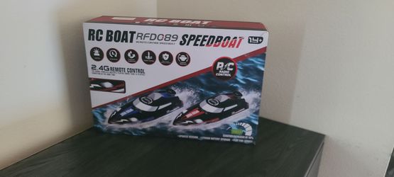 High Speed RC Boat- Used (Great Condition)