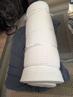 Sleeping Organic Latex mattress topper