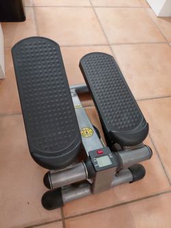 Desk stair stepper