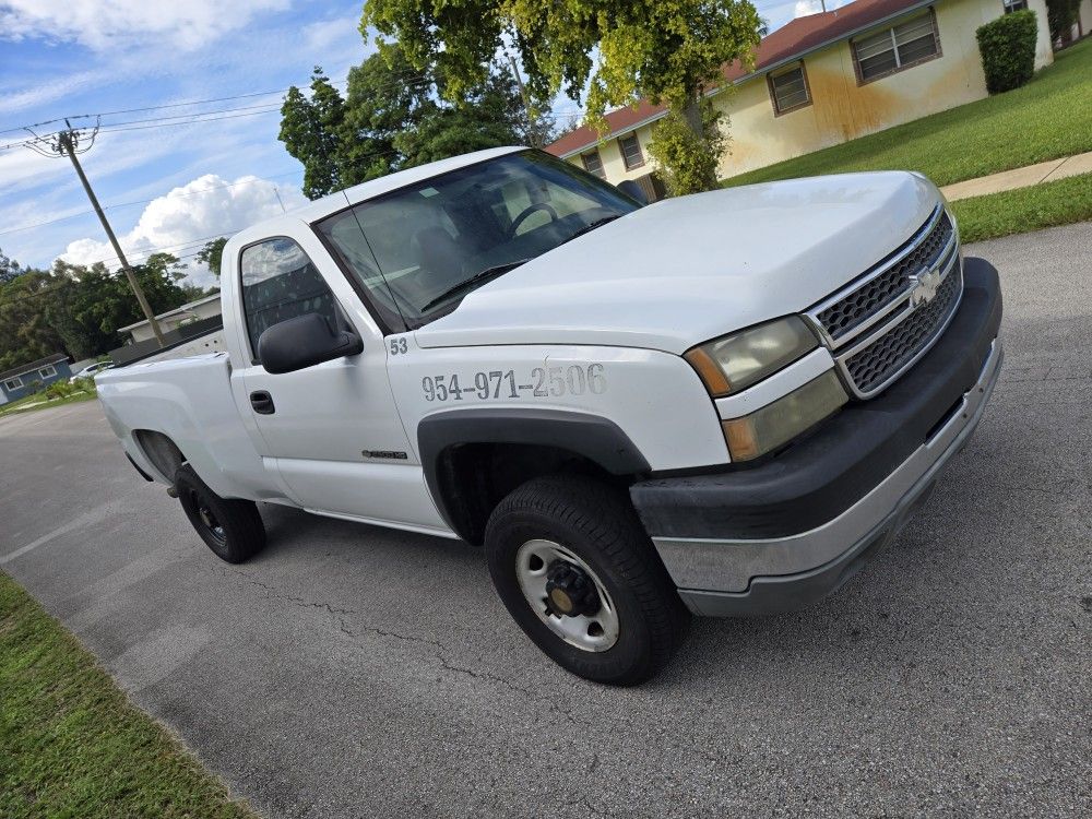 2005 Chevrolet Silverado 2500