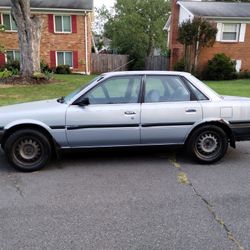 Toyota Camry 1990