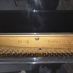 Young Chang U-3 Piano 