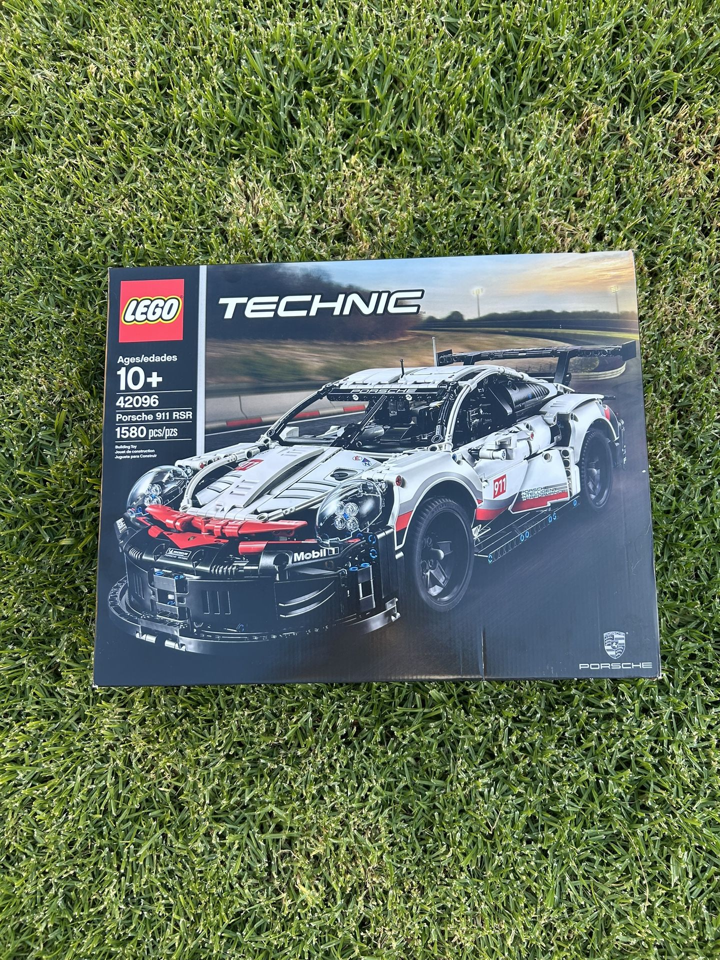 Sealed Lego Technic Porsche