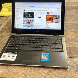 Hp Touch Screen Laptop/tablet 11” Windows 10  $ 125